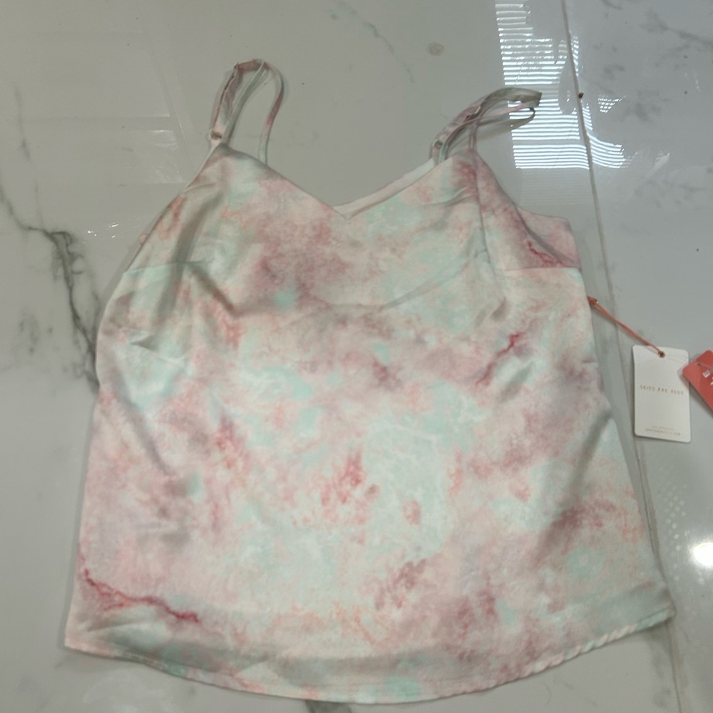 Skies Are Blue Pink and White Sleeveless Crop Camisole